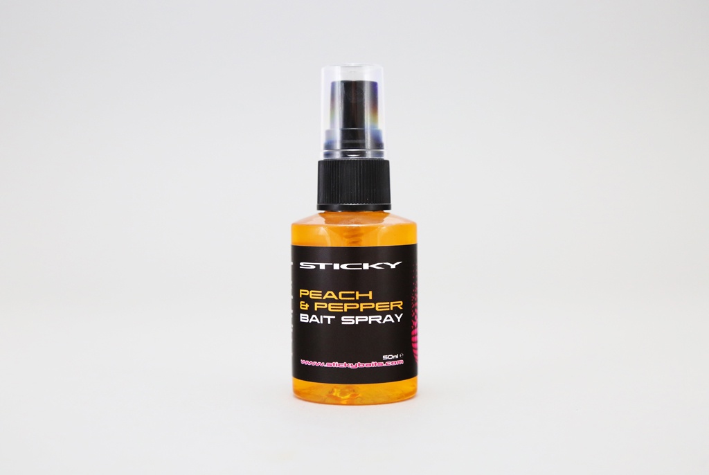 Sticky 'Peach & Pepper' Bait Spray
